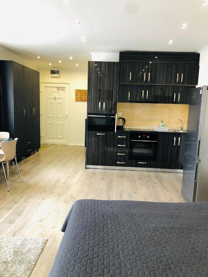Mira Apartman Debrecen Eksteriør bilde
